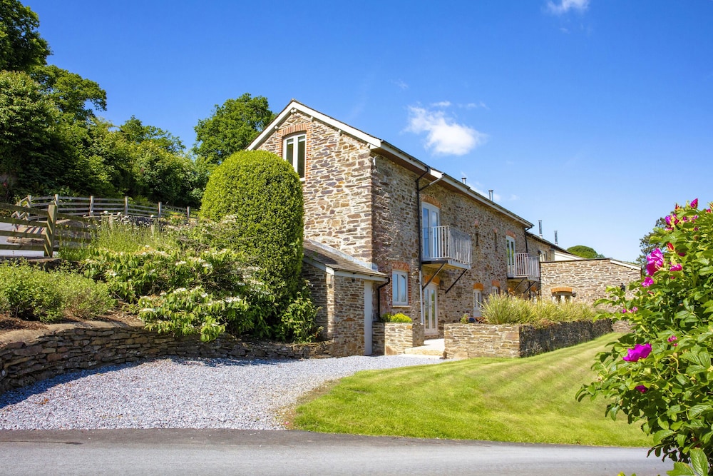 Maristow Cottage — 4-Star Luxury Hotel in Totnes, United Kingdom