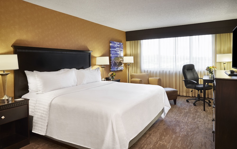 Holiday Inn Alexandria at Carlyle by IHG - photo 9