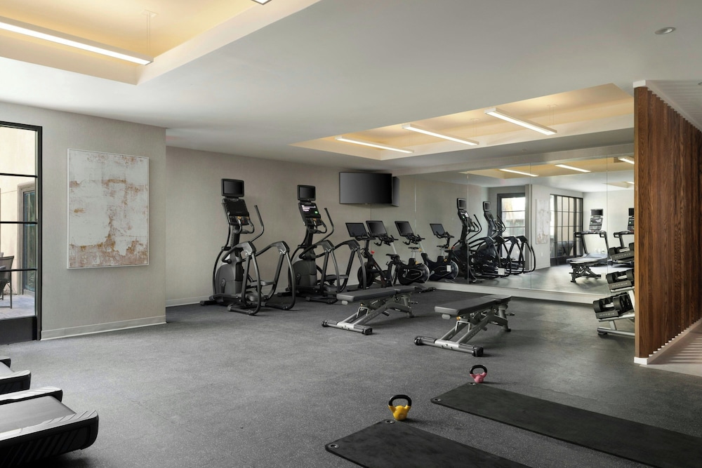 Courtyard by Marriott Pasadena Old Town - photo 43
