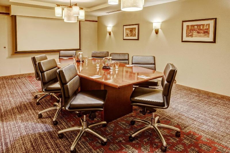 Courtyard by Marriott Kansas City Country Club Plaza - photo 51