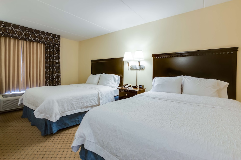 Hampton Inn & Suites Mt. Juliet - photo 32