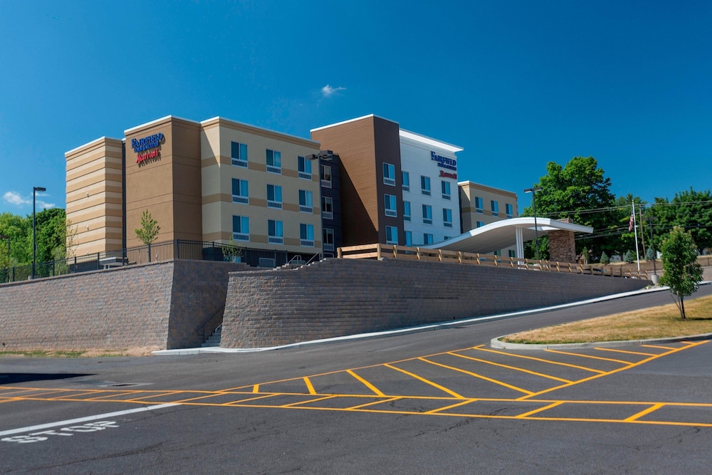 Fairfield Inn & Suites Geneva Finger Lakes