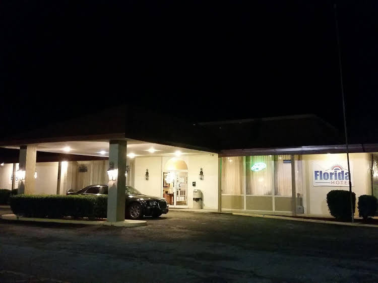 Florida Hotel - photo 16