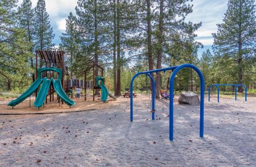 Big Leaf Unit 6 — Sunriver — photo 2