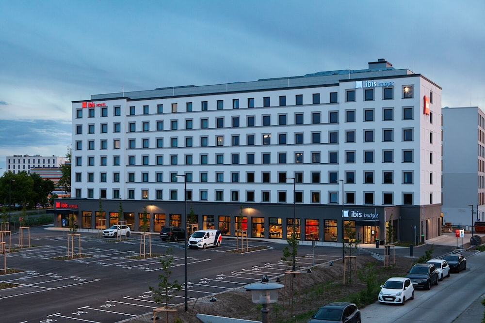 ibis Berlin Airport