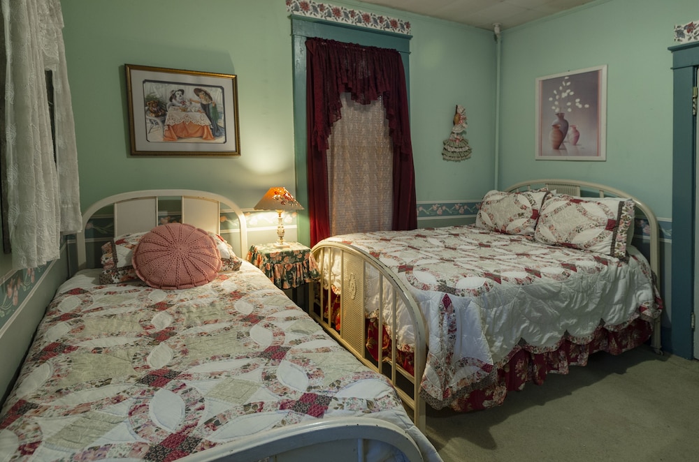 Armour's Hotel - photo 13