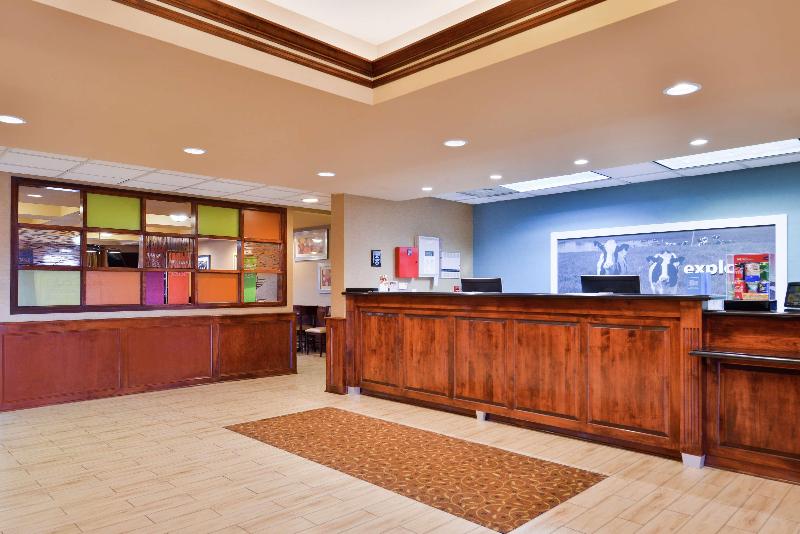 Hampton Inn Greensboro East - photo 4
