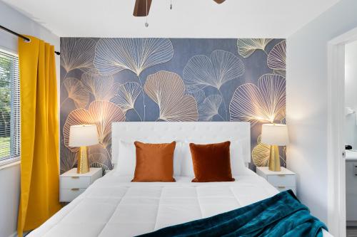Oasis 205 Rainforest Realm — 4-Star Luxury Hotel in Titusville, United States