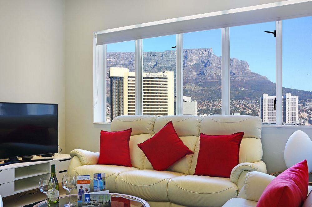 Triangle Luxury Suites by Totalstay — 4-Star Luxury Hotel in Cape Town, South Africa