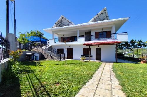 Theros — Makrygialos — photo 2