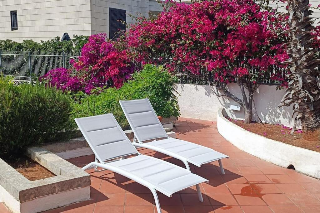 La Casa Al Mare — 4-Star Luxury Hotel in None, Italy