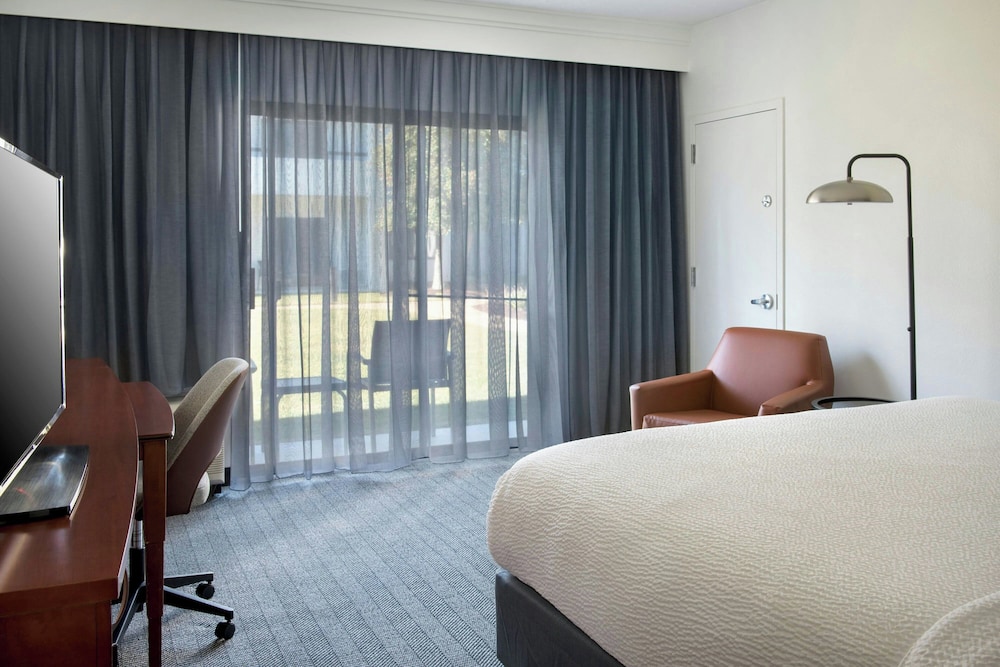Courtyard by Marriott Annapolis - photo 9