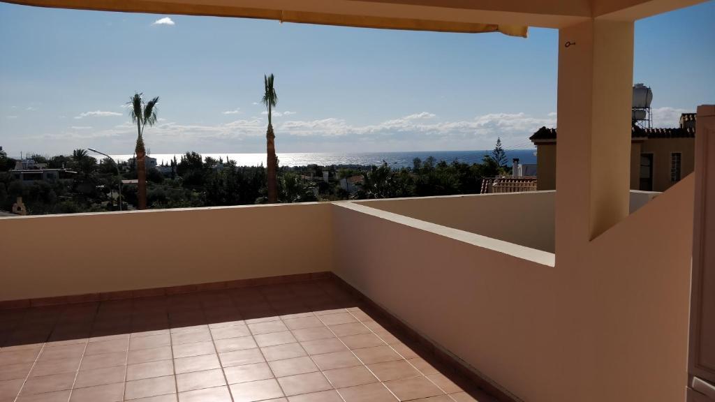 Peyia Paradise Apartment B102
