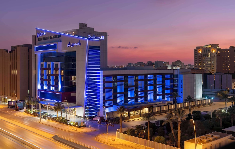 Radisson Blu Hotel and Convention Center Riyadh Minhal - carbon neutral hotel in Riyadh