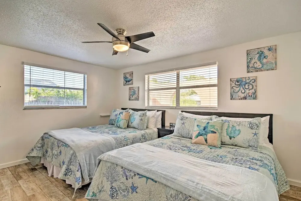 Idyllic Largo Escape w Private Pool & Lanai — hotel in Largo