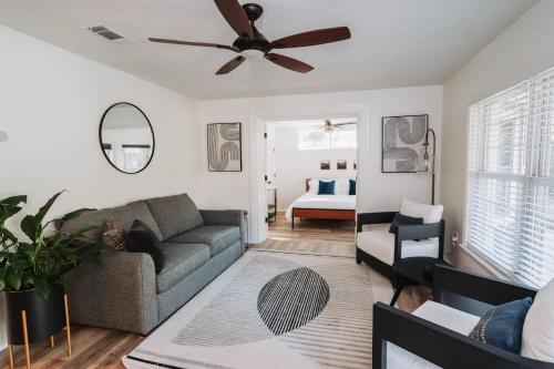 Sanctuary at the Springs King Beds Families — hotel in High Springs