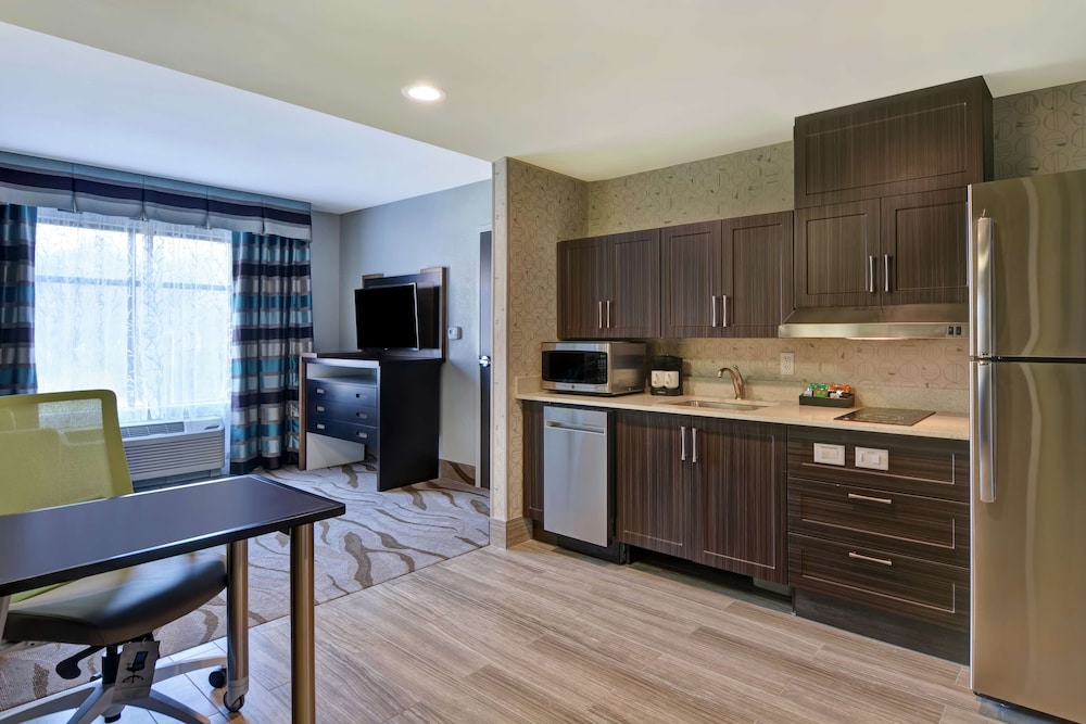 Homewood Suites by Hilton Savannah North Airport - photo 8