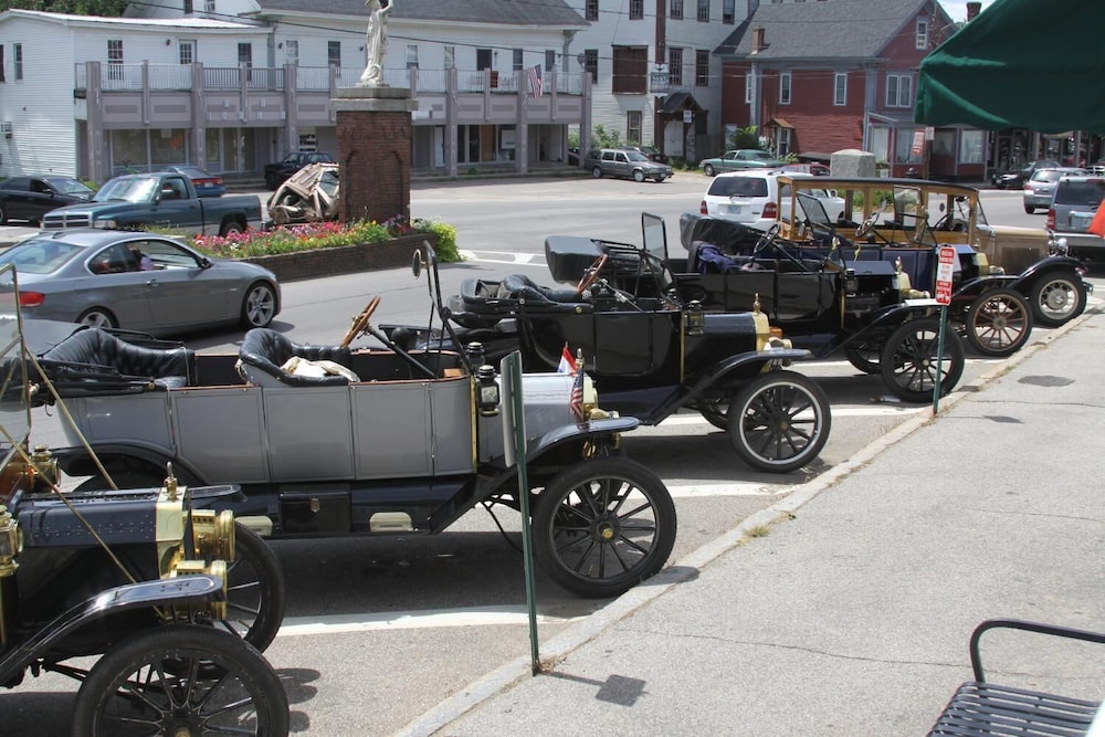 Tilton Inn - photo 44