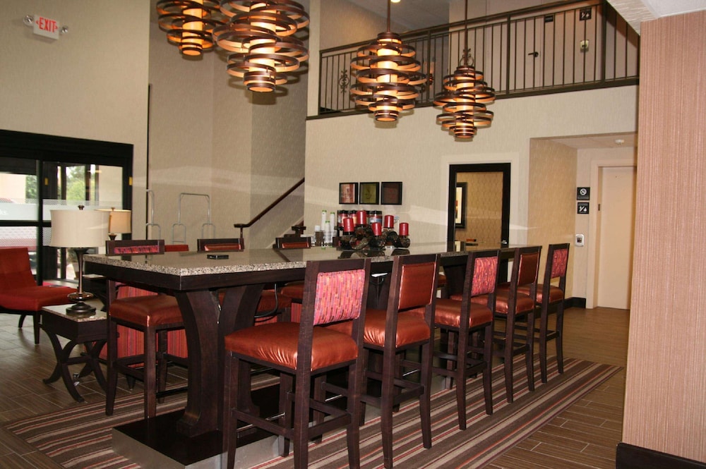 Hampton Inn by Hilton Clarksville - photo 3