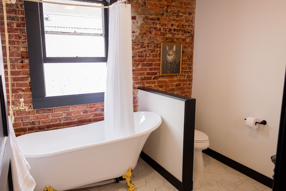 Speakeasy Suites - photo 28