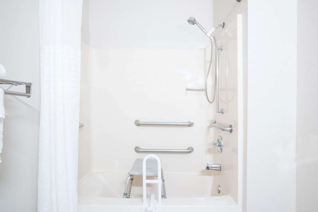 Days Inn by Wyndham Mankato - photo 9