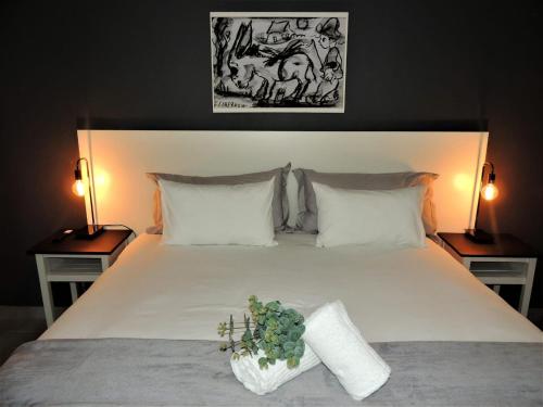 The Lantern Guesthouse — 4-Star Luxury Hotel in Bloemfontein, South Africa