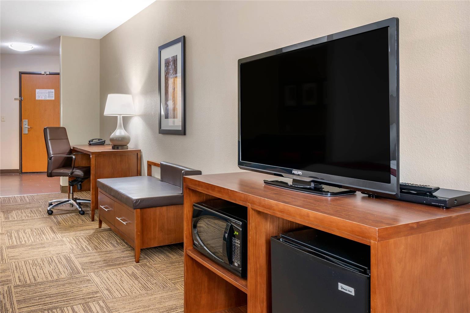 Comfort Suites Urbana Champaign University Area - photo 26