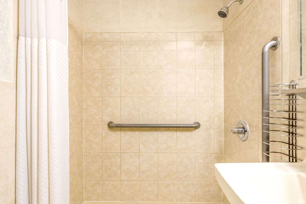 Super 8 by Wyndham North Bergen NJ NYC Area - photo 6