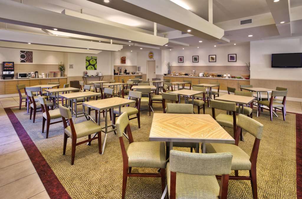 La Quinta Inn & Suites by Wyndham Danbury - photo 53