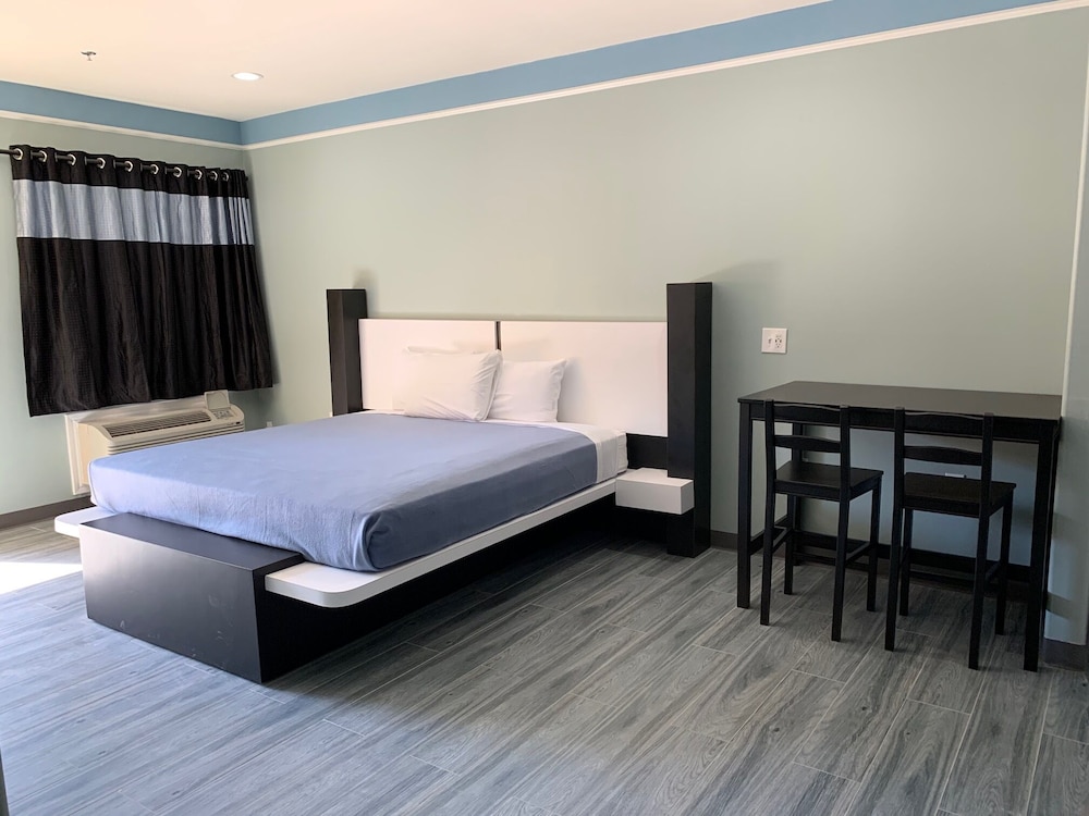 Crystal Suites - photo 11