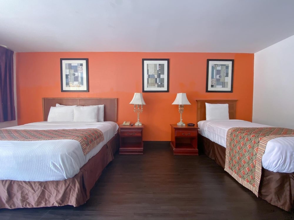 Royal Inn Richmond Hill Savannah I 95 - photo 16
