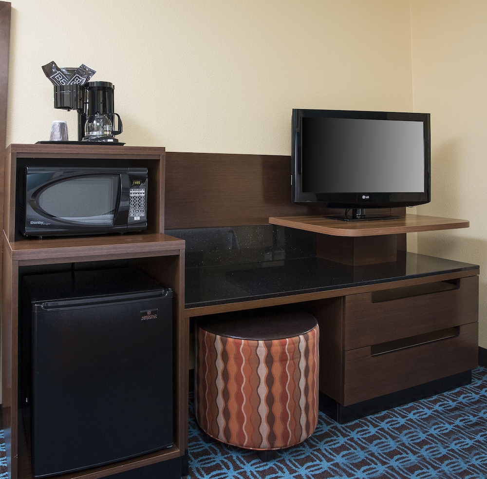Fairfield Inn & Suites by Marriott Branson - photo 10