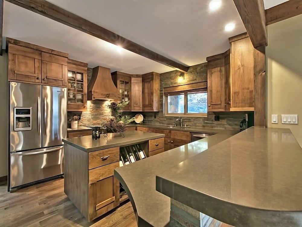 3877 Crest Drive - photo 10