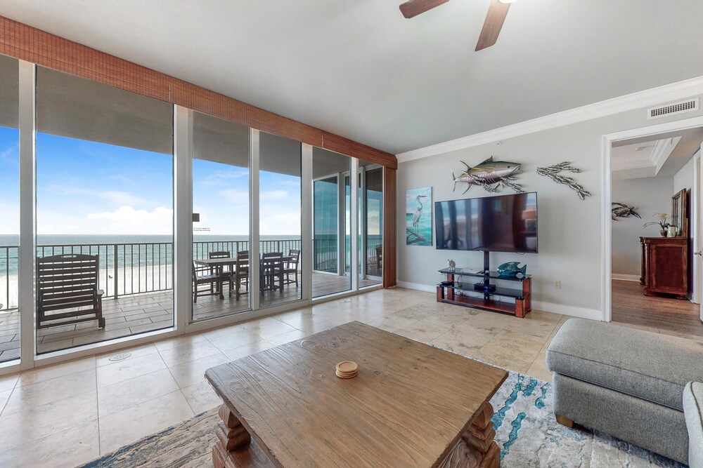Mediterranean West 301 — 4-Star Luxury Hotel in Pensacola, United States