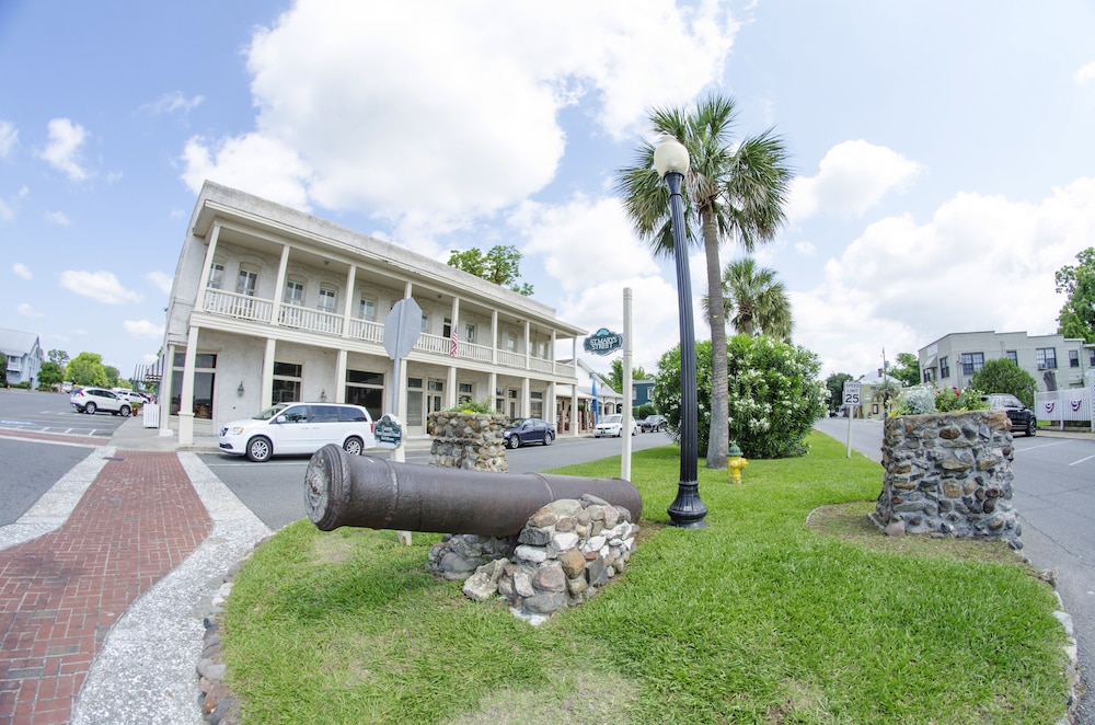 Riverview Hotel - photo 40