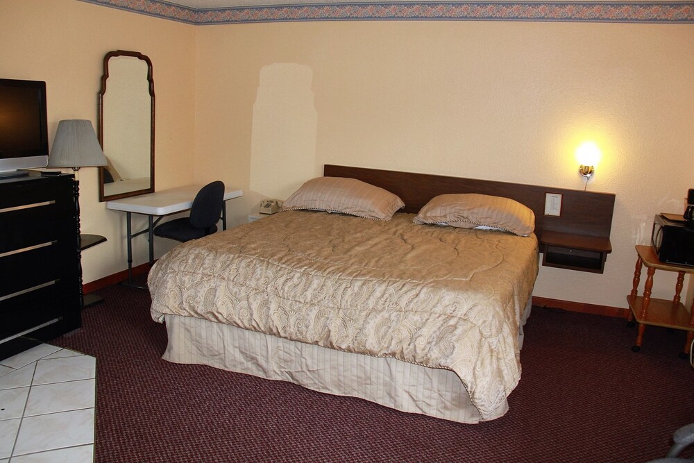 Wildflower Inn & RV Park — hotel in Cuero