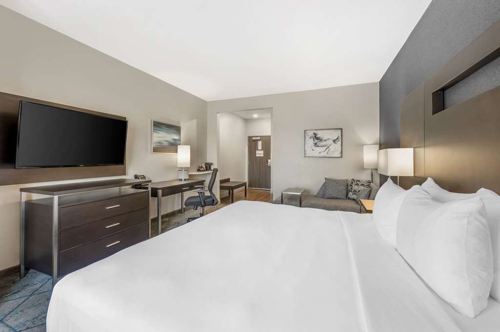 Comfort Inn & Suites Clarksville Louisville North - photo 26