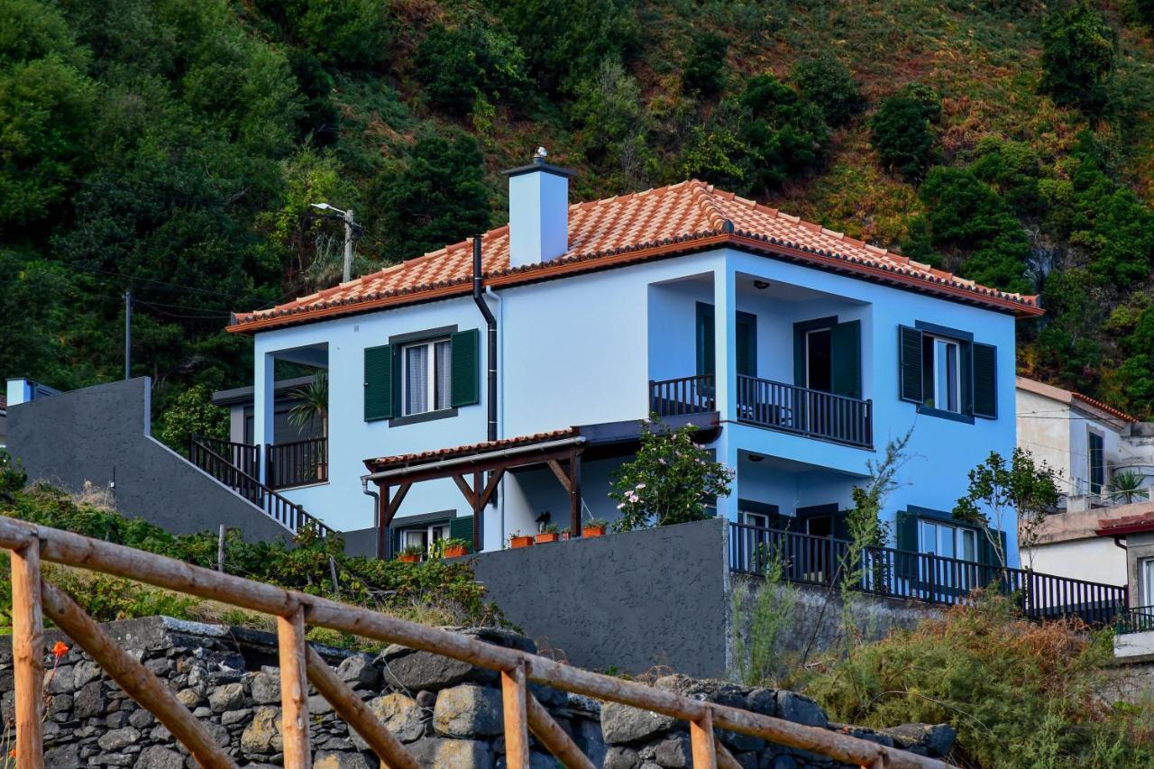Bluehouse Paraiso á beira Mar in Sao Vicente, Portugal