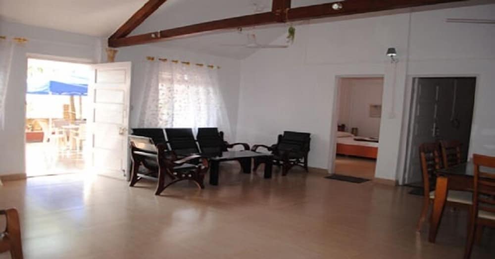 Fantasea Beach Resort — Malvan — photo 3