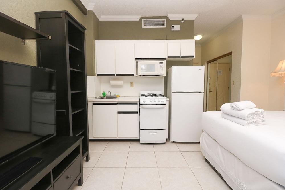 512 Parcial Ocean View Hollywood Beach Resort - photo 26