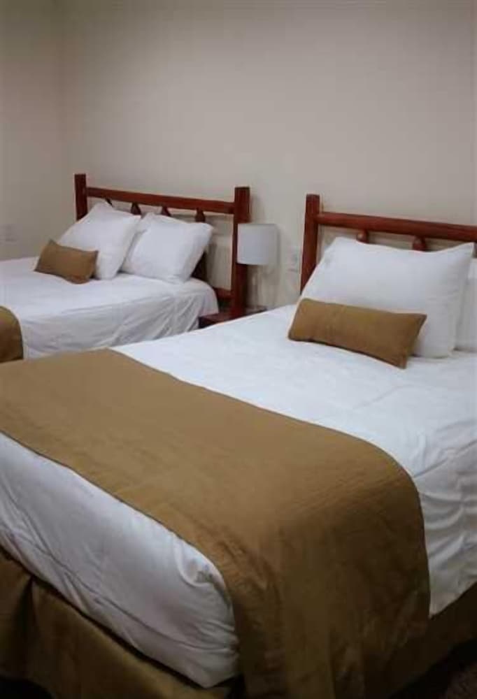 Cattlemen Motel - photo 13