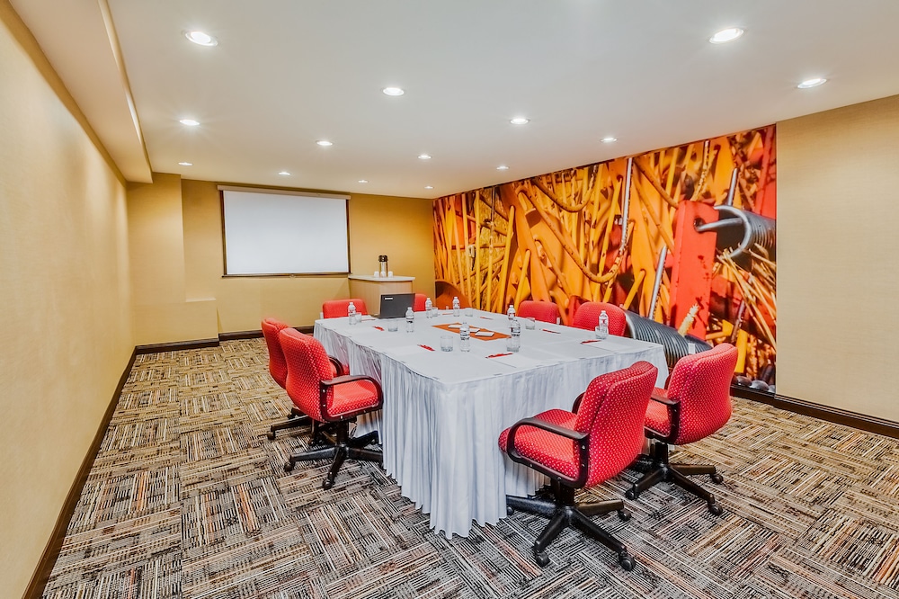Hotel Indigo Anaheim by IHG - photo 41