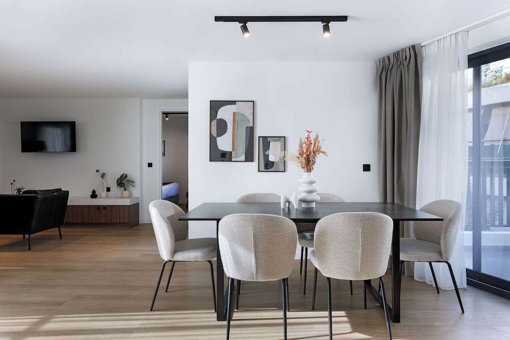 MoRe by Zoia Living — 4-Star Luxury Hotel in Athens, Greece