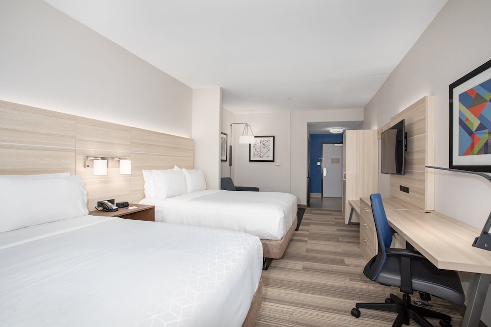 Holiday Inn Express & Suites Phoenix Glendale Sports Dist by IHG - photo 7