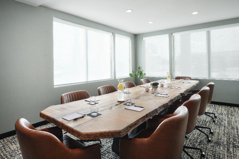 Best Western Plus Executive Residency Ascension Hotel - photo 106