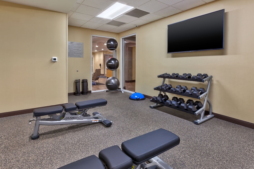 TownePlace Suites by Marriott Grand Rapids Airport Southeast - photo 17