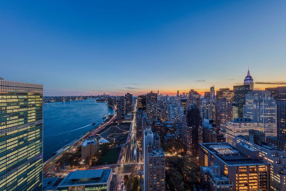 Millennium Hilton New York One UN Plaza - photo 50