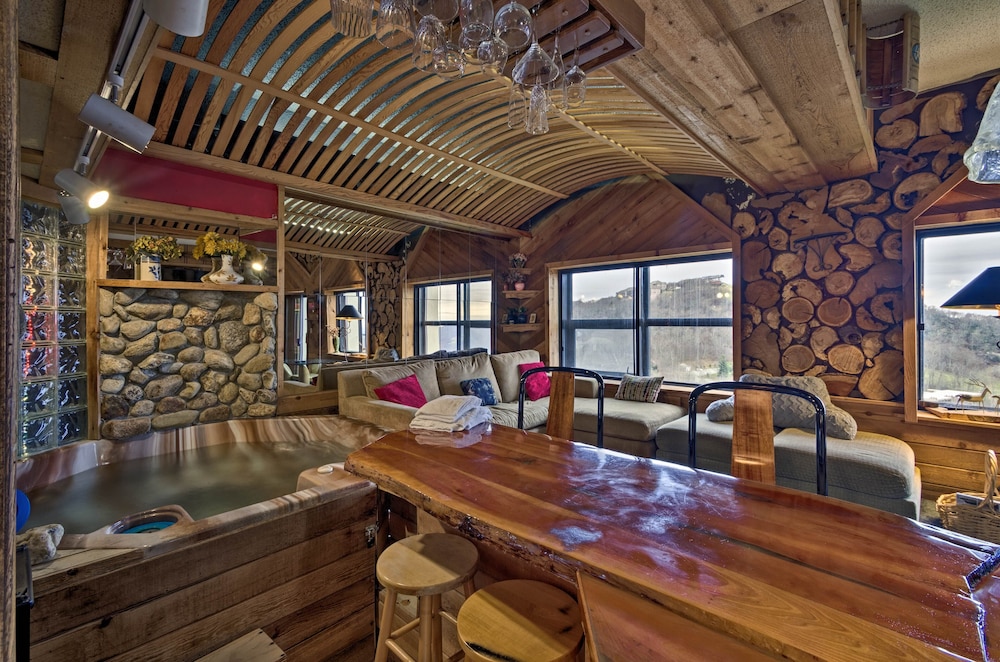 Sugar Mountain Resort Condo w Pool Table & Views - photo 23