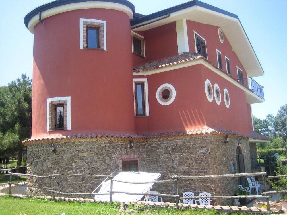 U Cecere Agriturismo — 4-Star Luxury Hotel in Agropoli, Italy