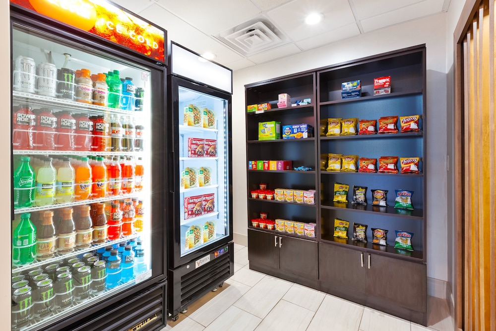 Holiday Inn Express Hotel & Suites Cleveland Richfield by IHG - photo 16